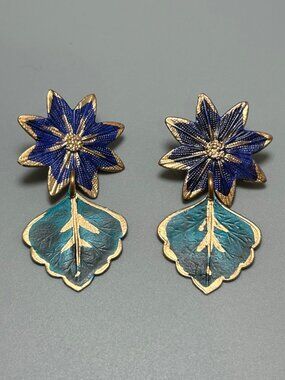 VINTAGE We Dream in Colour Night Bloom earrings